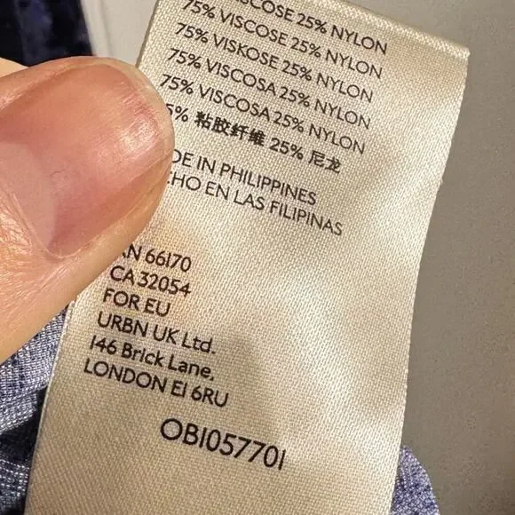 Anthropologie Pilcro Mara Relaxed Velvet Button-down - Picture 6 of 7